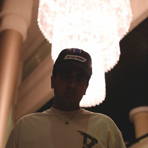 黄网站免费观看
